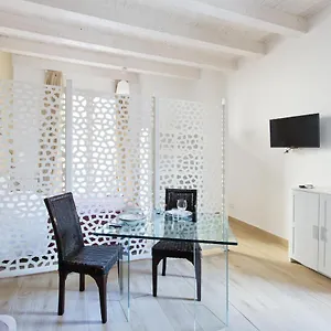 greek-luxury-apartments.palermohotels.org/